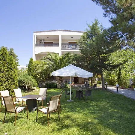 Katerina Apartment Potos